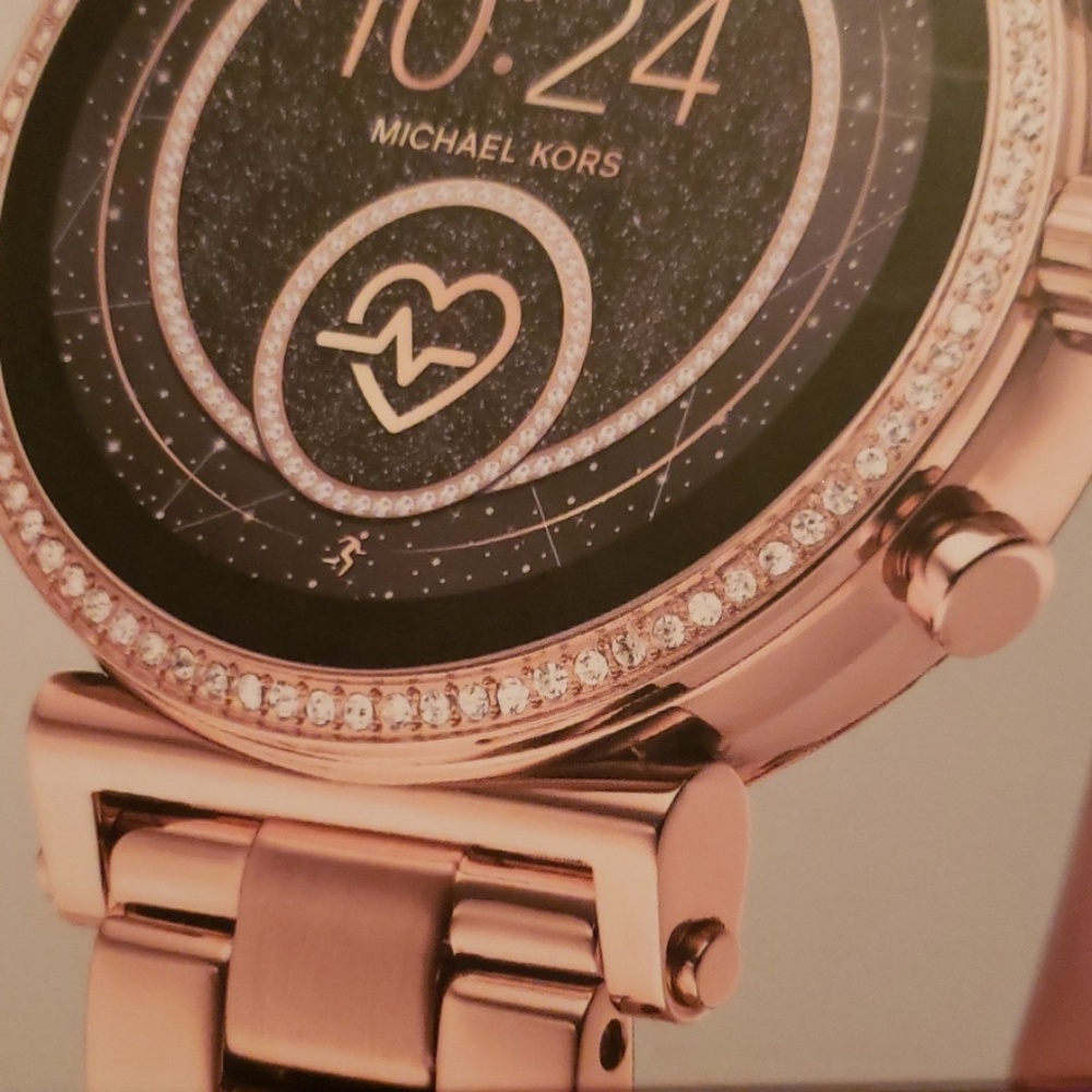 Michael kors access watch
